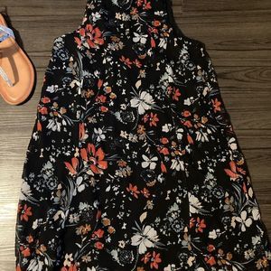 Abercrombie xs small new without tags